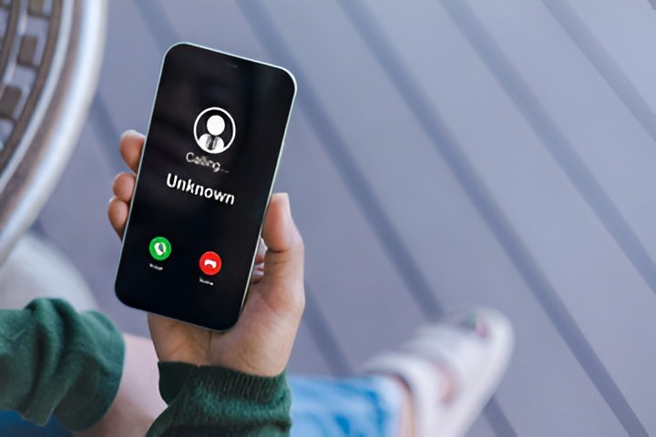 8163987320